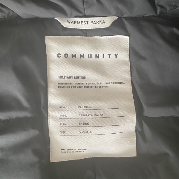 Aritzia “summit” parka jacket! - Picture 4 of 9